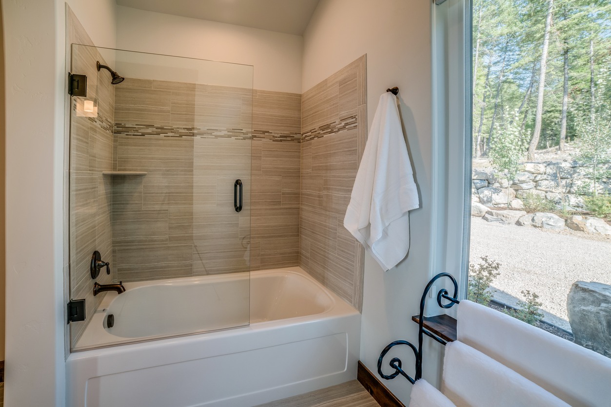 Shower & Tub Installation in Warwick